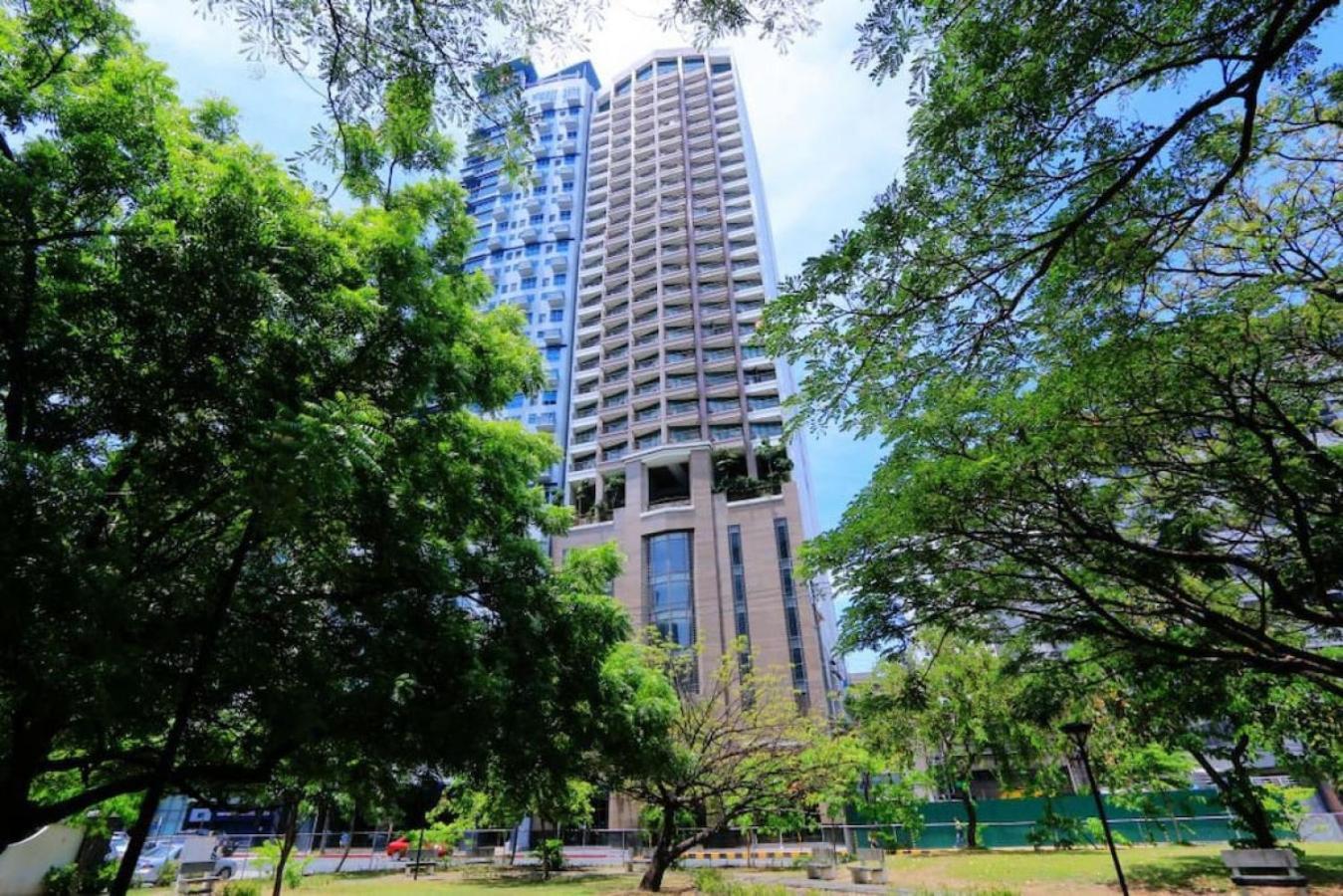 Holiday home Kl Tower Condo, Makati